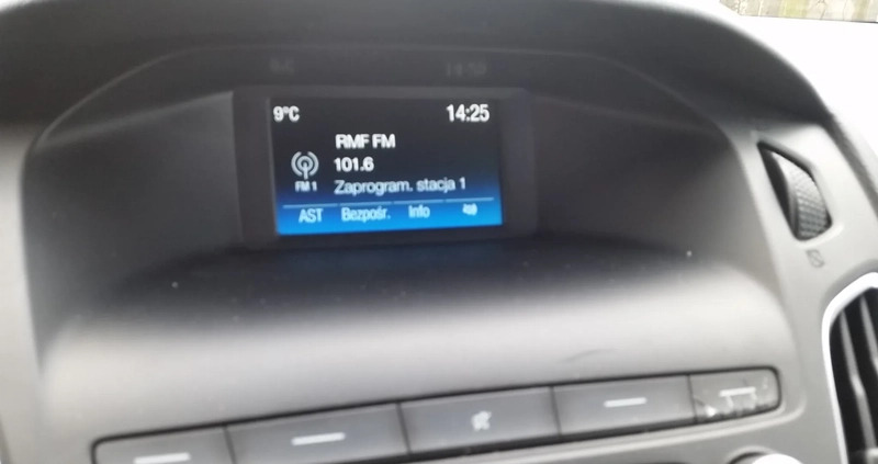 Ford Focus cena 65900 przebieg: 71100, rok produkcji 2018 z Rzeszów małe 742